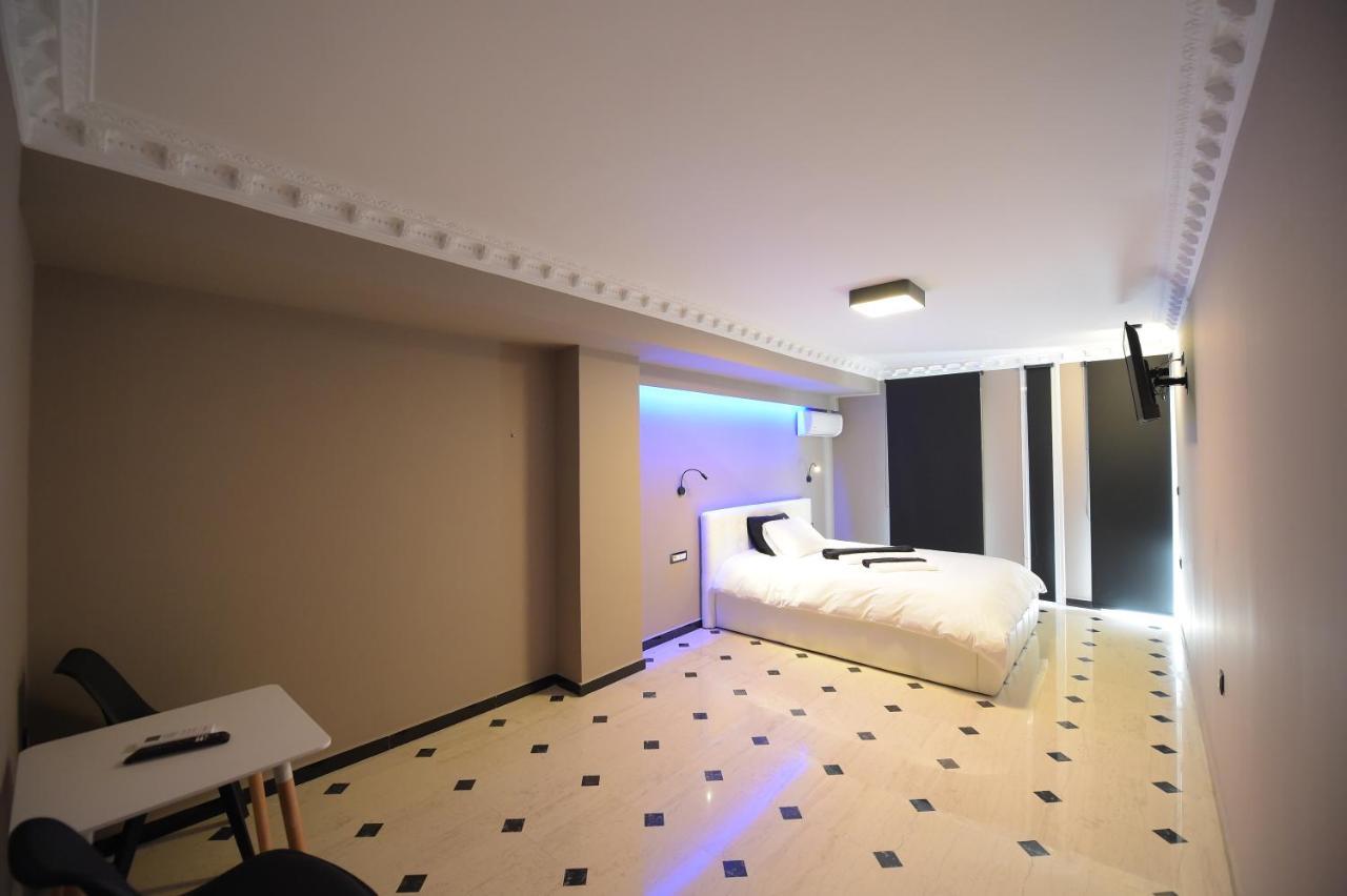 Pietra Mare Suites Patras Extérieur photo