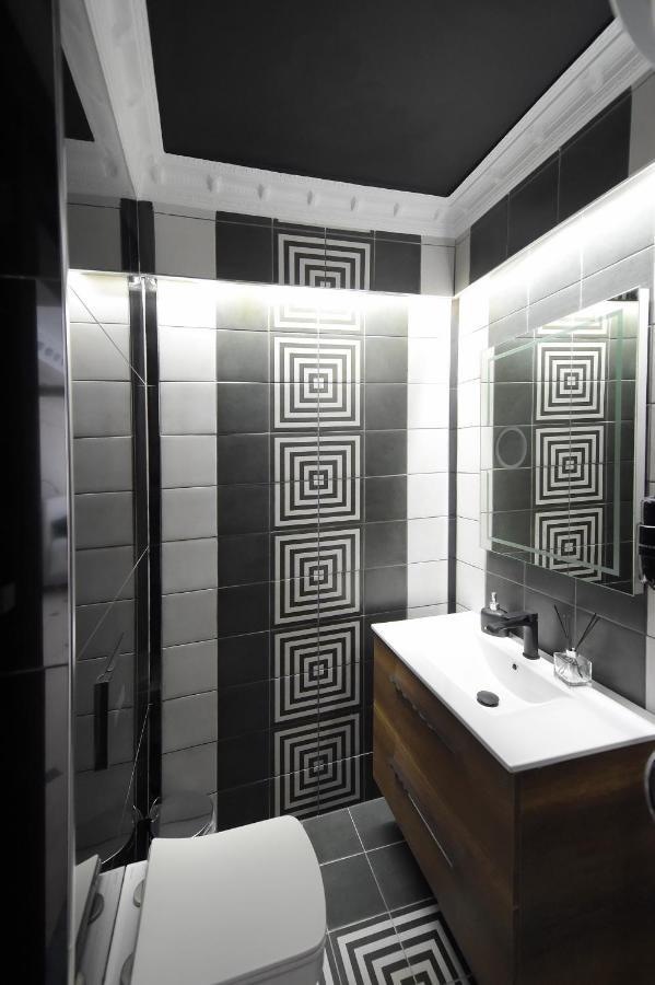 Pietra Mare Suites Patras Extérieur photo