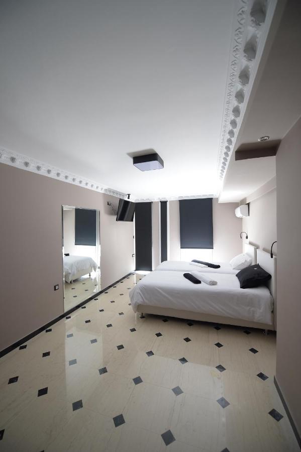 Pietra Mare Suites Patras Extérieur photo