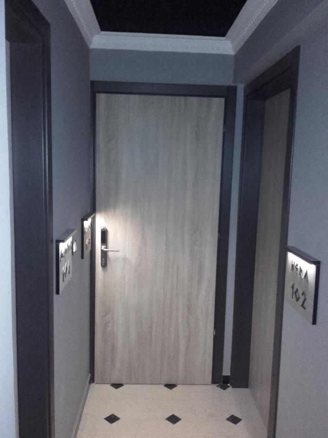 Pietra Mare Suites Patras Extérieur photo